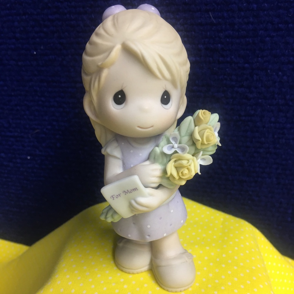 Mother’s Day - Girl with a bouquet of flowers